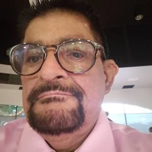 Meet your Posher, Leroy